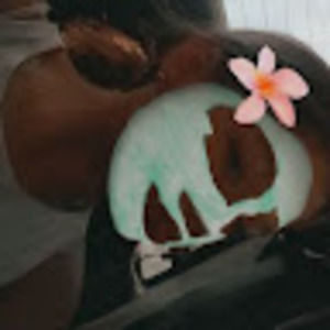 Meet your Posher, Alison